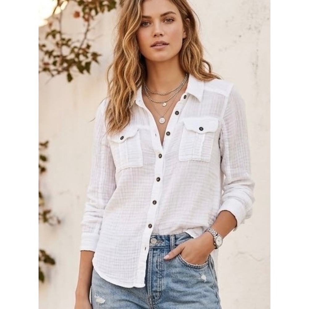 Free People We The Free White Cotton Gauze Button Down Shirt XS Pockets Boho